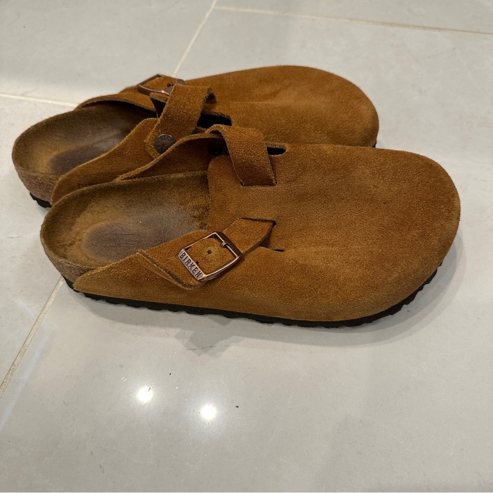 Birkenstock Boston Clog in Mink suede - Picture 5 of 9